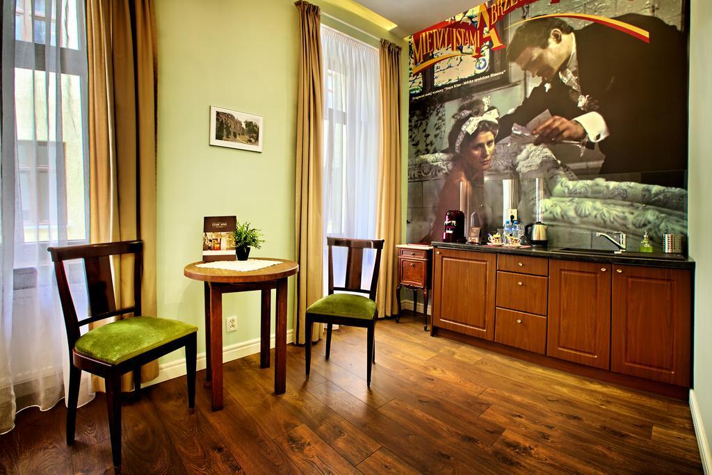 Stare Kino Cinema Residence 罗兹 外观 照片